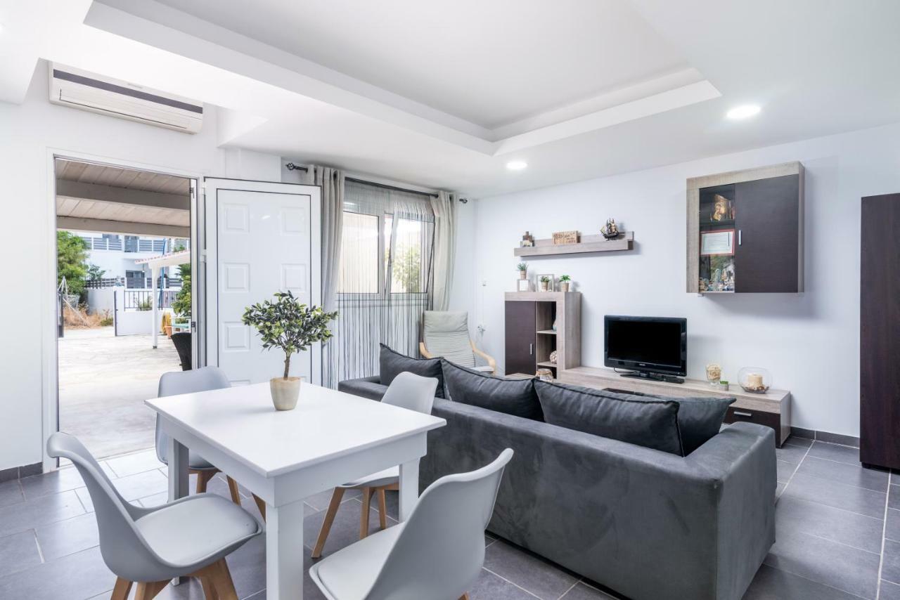 Villa Iceberg Mini Kalamaki  Ngoại thất bức ảnh